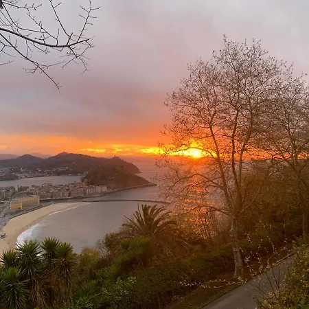 Amazing Views Over San Sebastian In A Family Cottage Extérieur photo